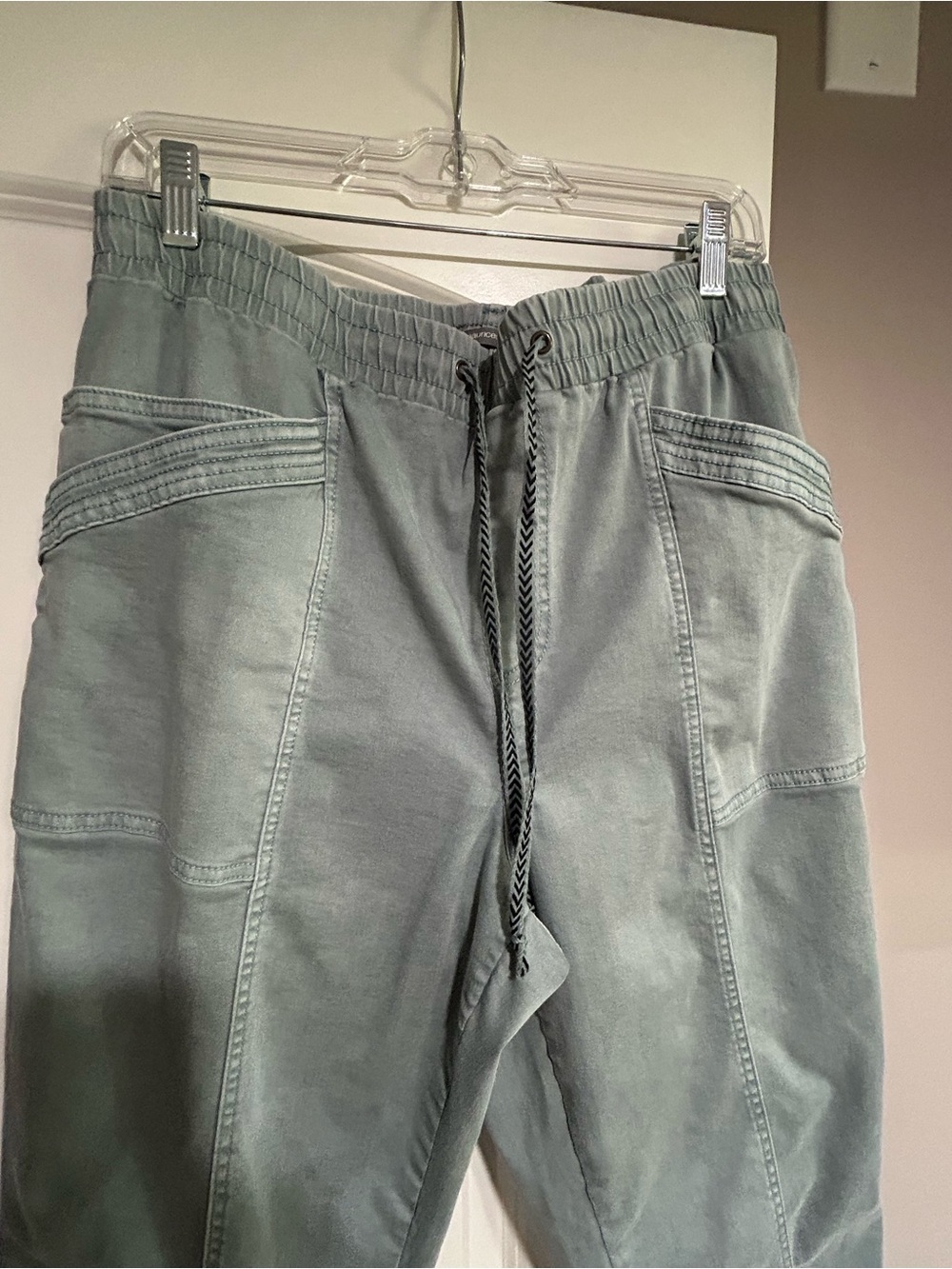 Maurice’s  Casual Drawstring Cargo Pant- XL - Picture 2 of 8